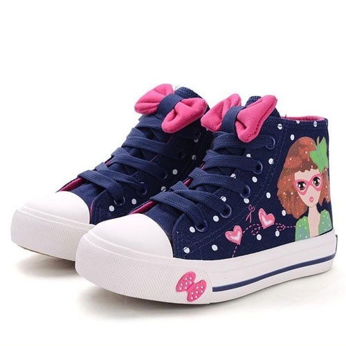 kids-shoe2_879676512